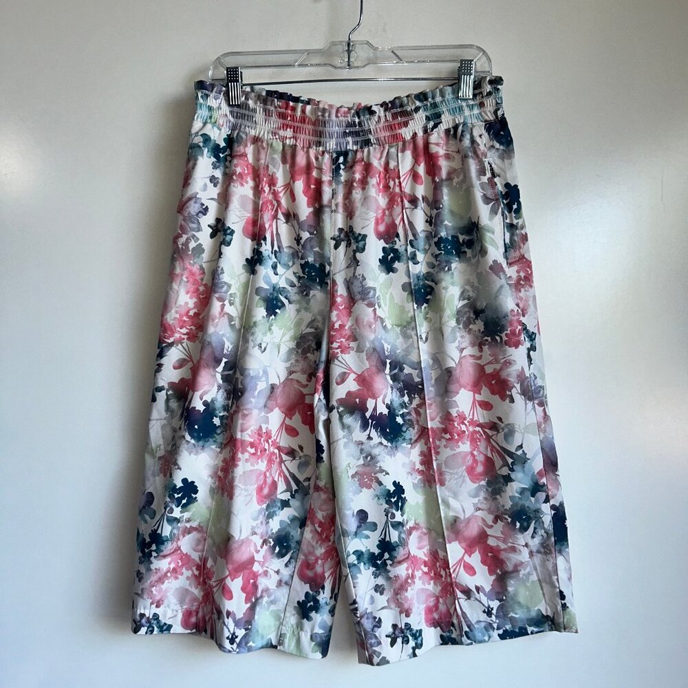 ATHLETA Savannah Bermuda Shorts Floral Size Large